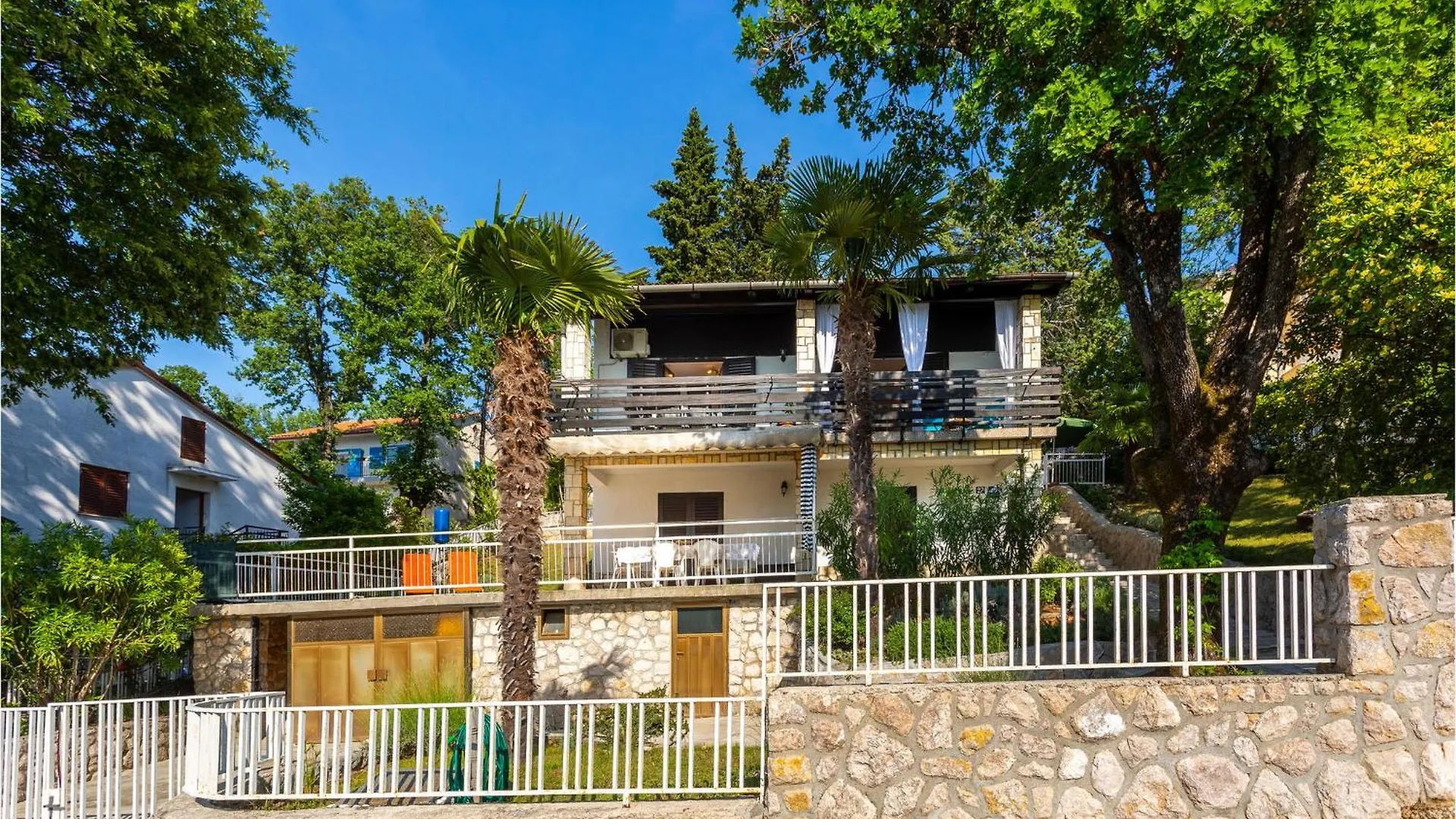 Gorgeous Apartment In Njivice With Kitchen クロアチア